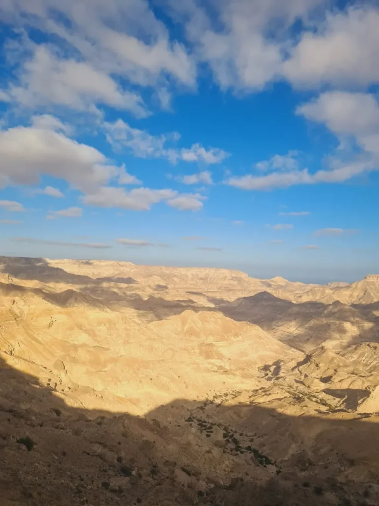 Wadi Sinaq Tour
