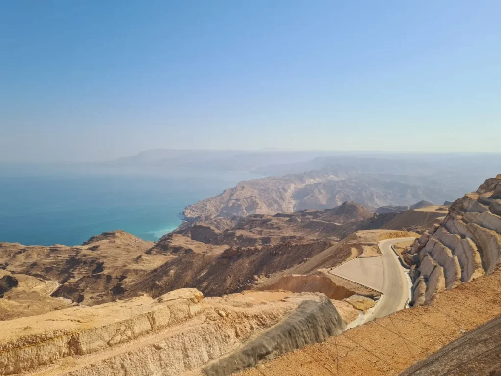 Wadi Sinaq Tour