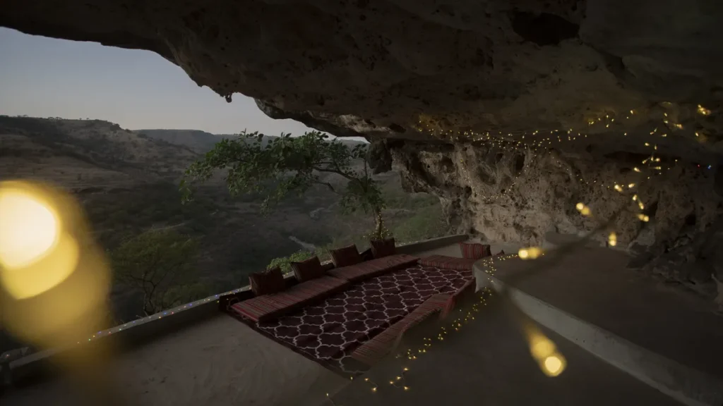 Mountain Cave Escape